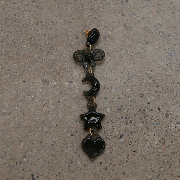 LEVENS 25 Autumn and Winter Infinite Charm Earrings LVS-AW25INFTCHRME-BLACK